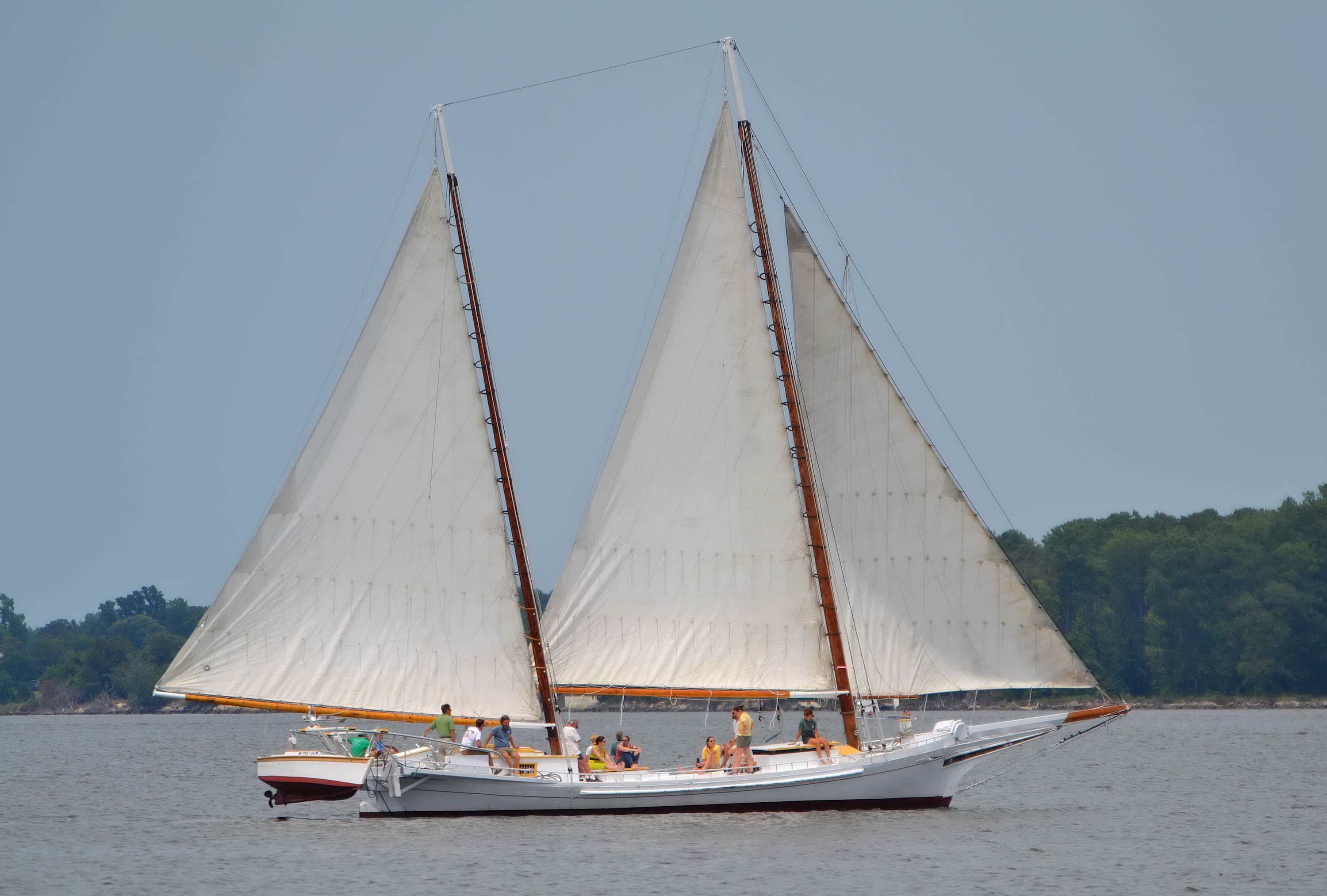 1889 bugeye Edna Lockwood docking in Colonial Beach during Potomac River Festival
